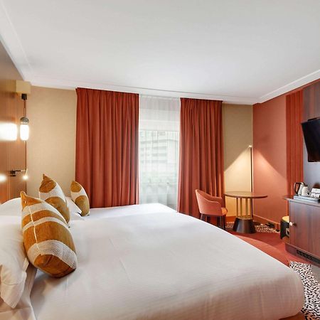 פוטו Nest Paris La Defense - Mgallery מראה חיצוני תמונה A room at the hotel