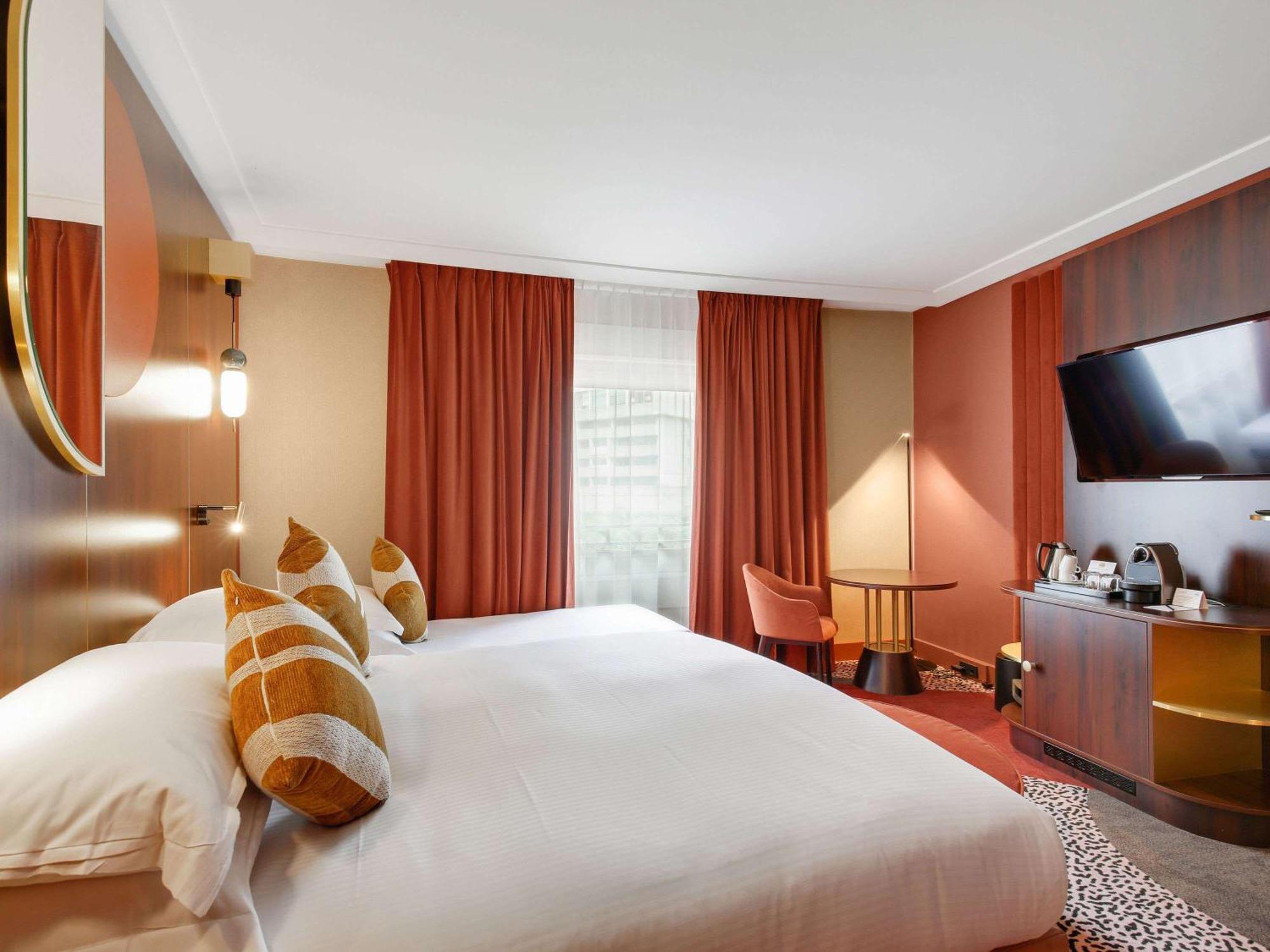 Nest Hotel Paris La Defense - Mgallery Collection פוטו מראה חיצוני תמונה A room at the hotel